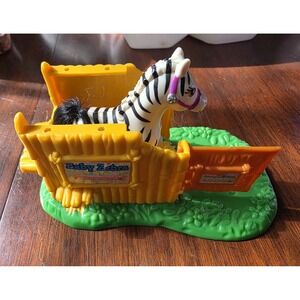 Littlest Pet Shop Zoo Baby Zebra Kicks Hoof Figure Exhibit Vintage Kenner 1993